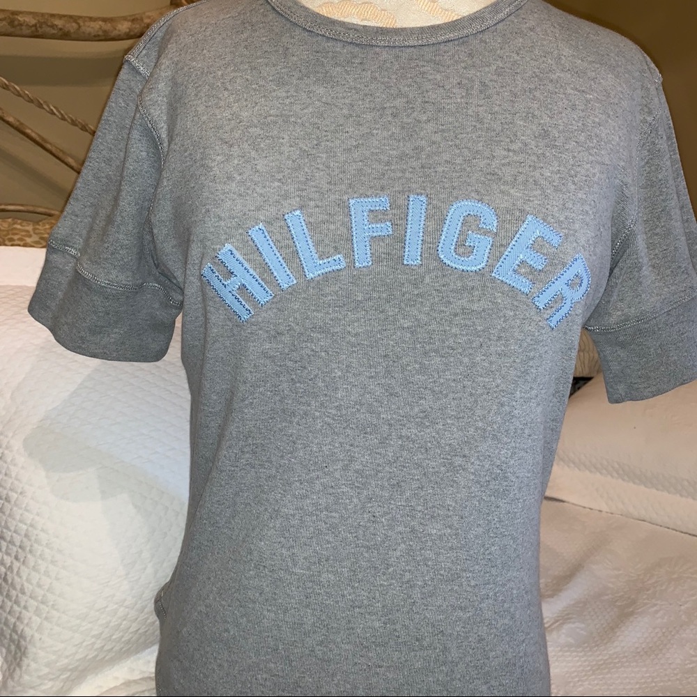 Tommy Hilfiger T-shirt 🌺🌺🌺